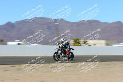 media/Jan-09-2022-SoCal Trackdays (Sun) [[2b1fec8404]]/Front Straight Speed Shots (1pm)/